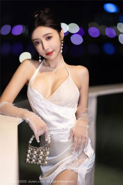 不卡的AV网站品善网海报