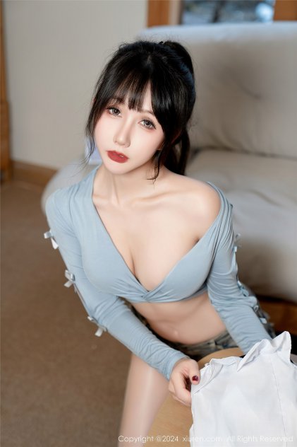 浪货你好紧夹得我好爽海报